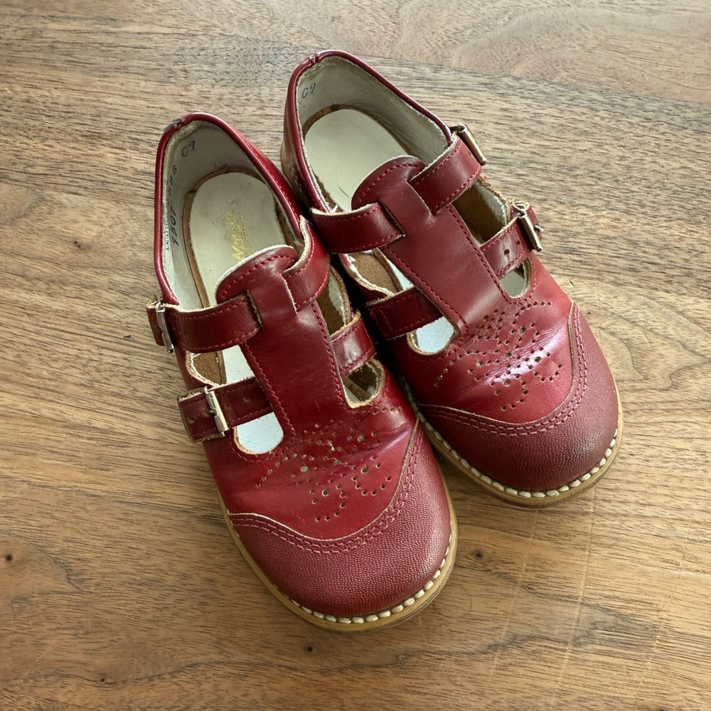 Footnotes Dark Red Double T Strap Leather Mary Janes Girls Size Toddle 8 D